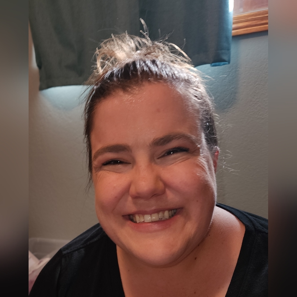 Meet your Posher, Alison